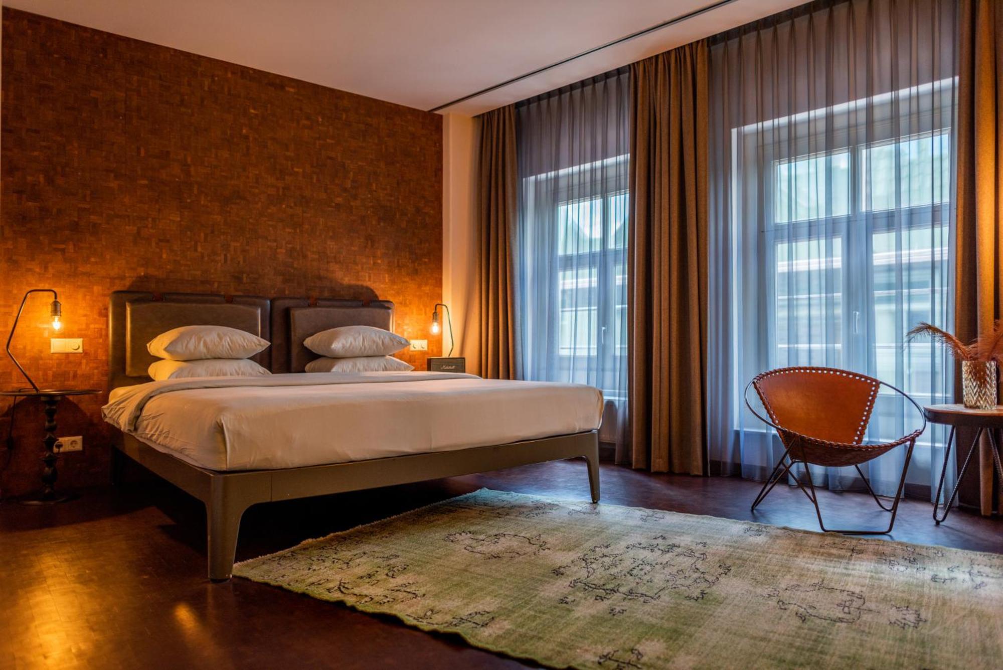 Hotel V Nesplein Amsterdam Esterno foto