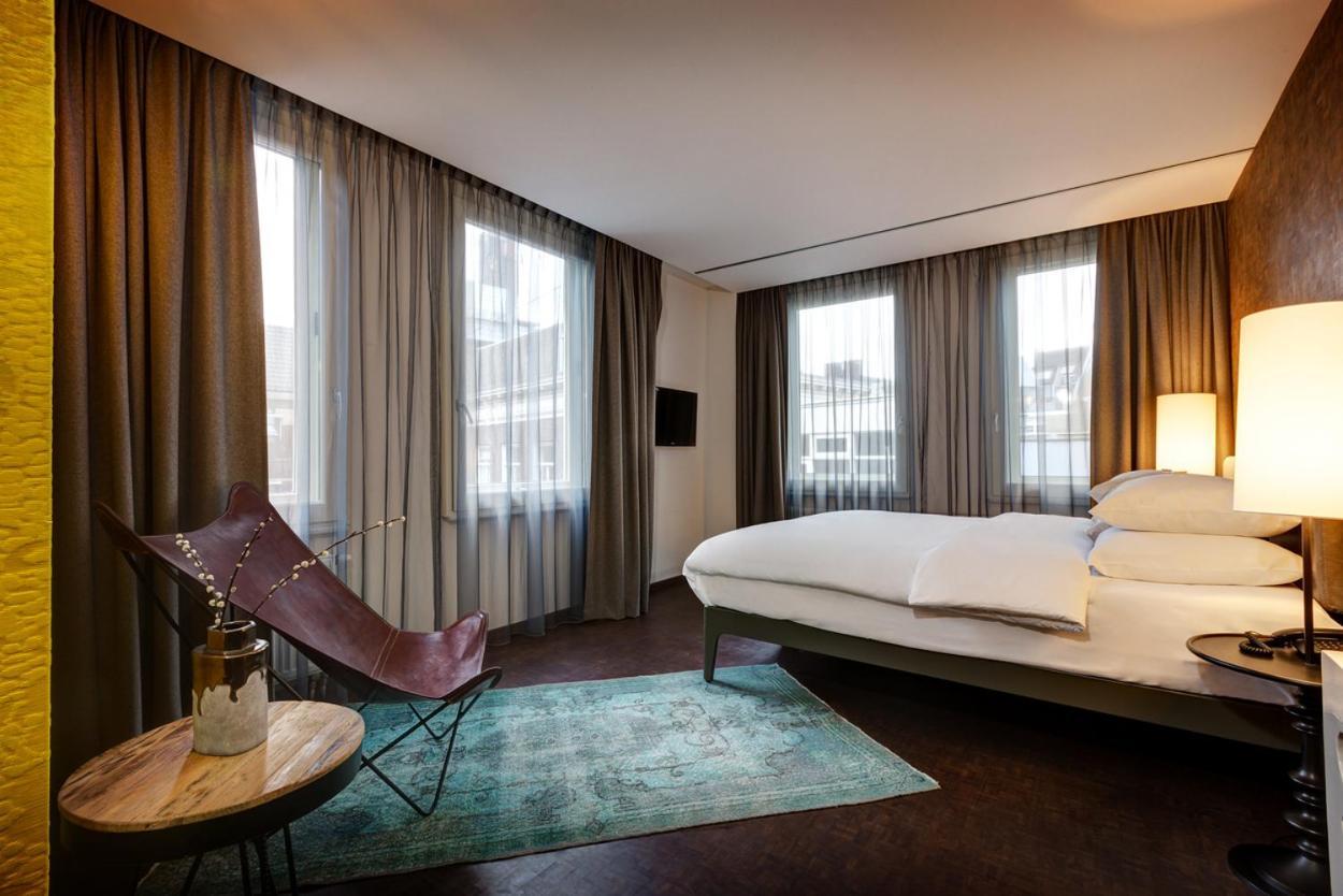 Hotel V Nesplein Amsterdam Esterno foto