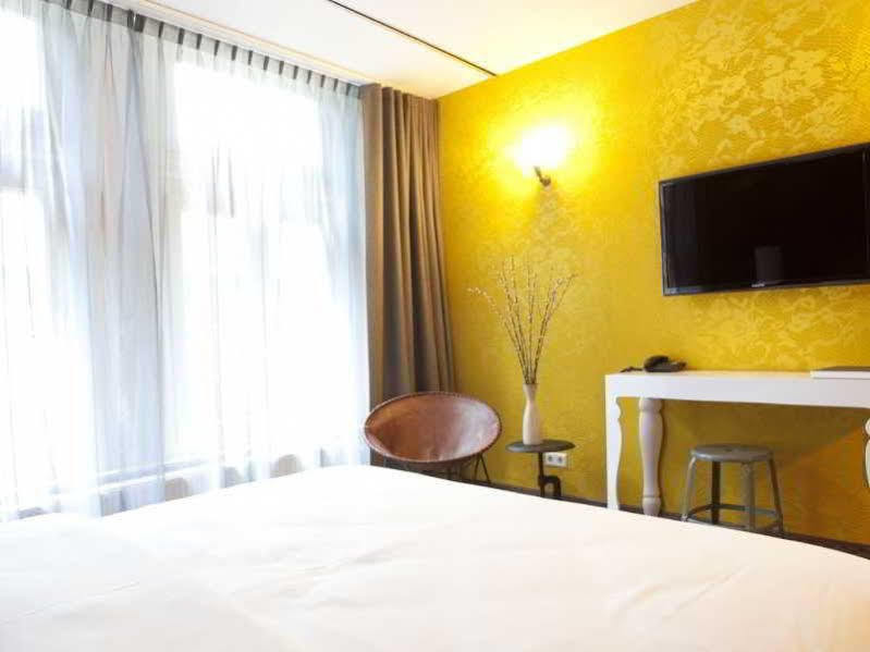Hotel V Nesplein Amsterdam Esterno foto