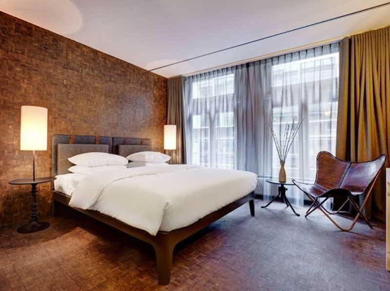Hotel V Nesplein Amsterdam Esterno foto